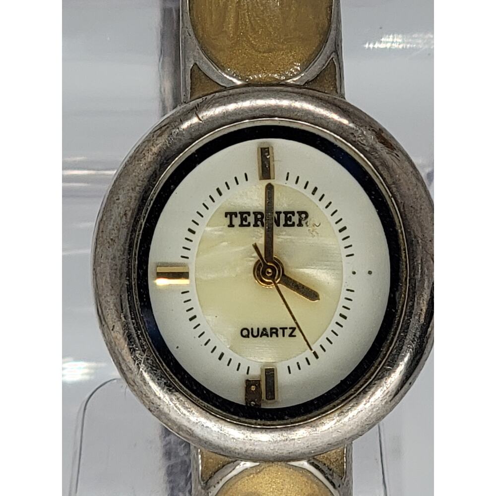 Terner K16009 Women's Minimalist Vintage Bangle Watch